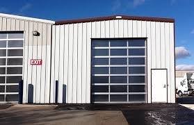 Buy Customizable Pre Engineered Commercial Steel Building With Metal Cladding online manufacture