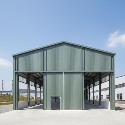 Mua Gable Roof Steel Warehouse được xây dựng với sơn giàu kẽm cung cấp khả năng chống ăn mòn vượt trội và nội thất rộng rãi sản xuất trực tuyến
