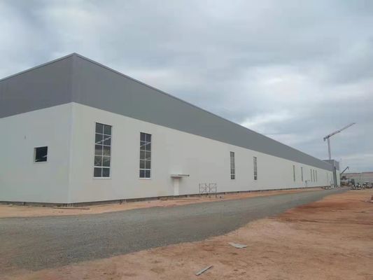 Industrial Steel Building with AWS D1.1 Welding Standard 50+ Years Lifetime and 100-275g/m2 Zinc Coating